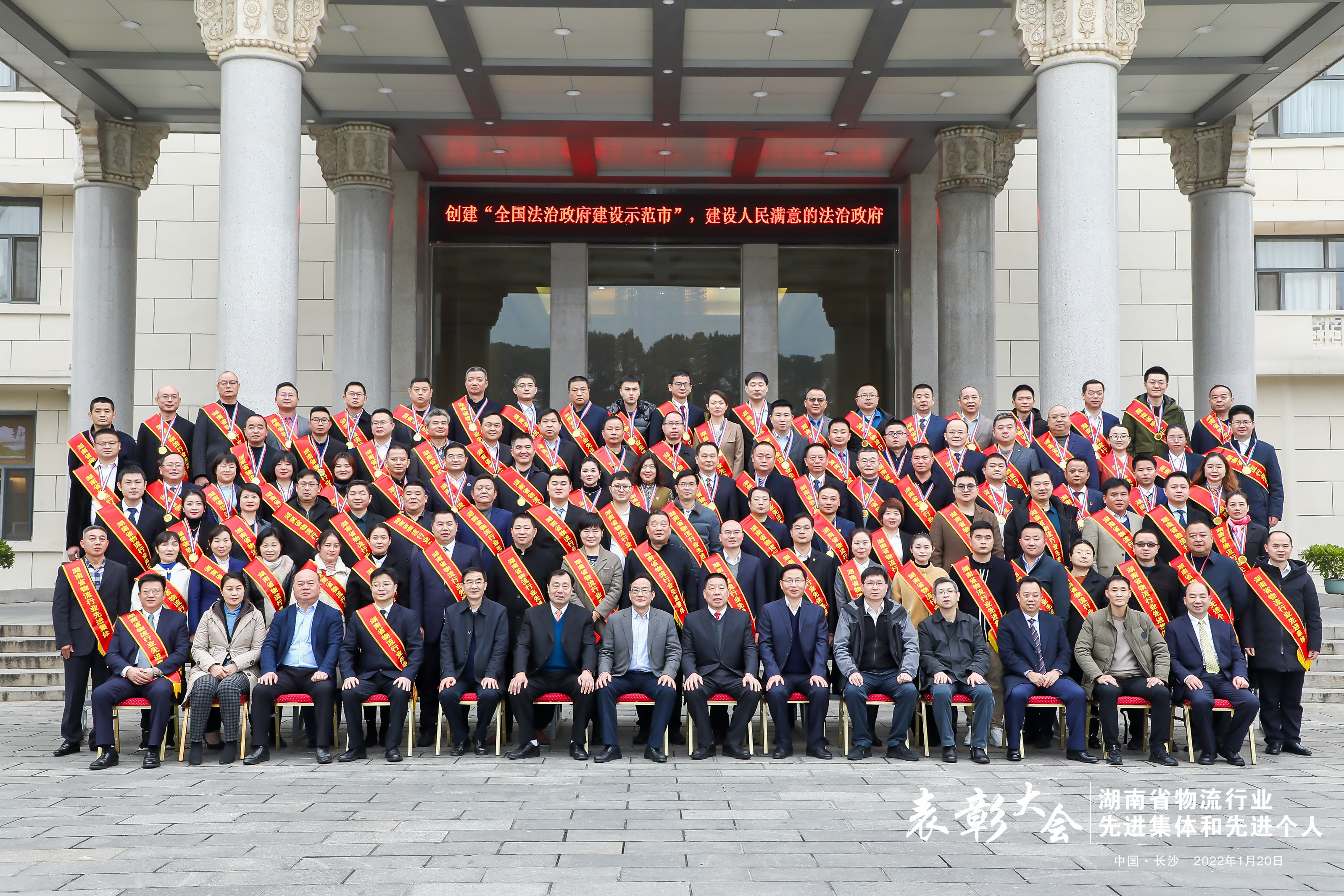 b2649bbc474f0f164549bfbb0bf3cb5.jpg b2649bbc474f0f164549bfbb0bf3cb5.jpg