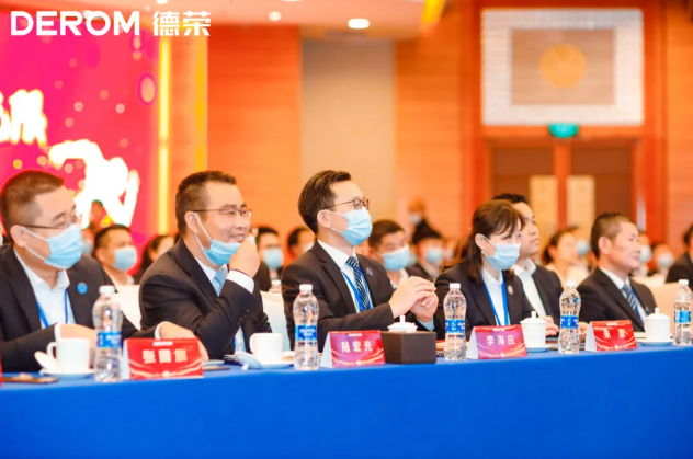 1612166766(1).jpg 1612166766(1).jpg