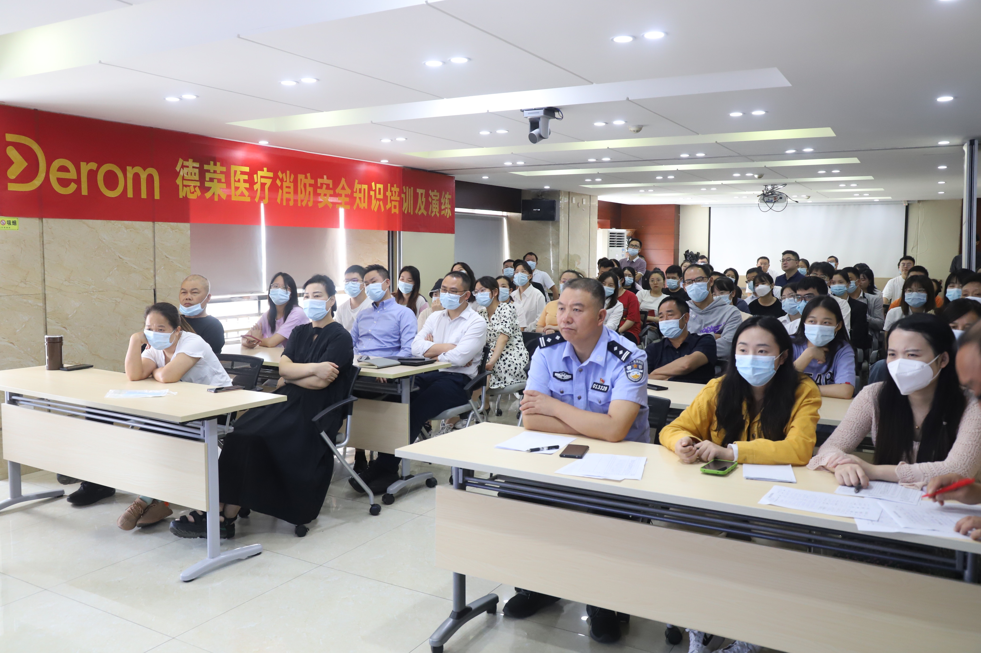 IMG_4513.JPG IMG_4513.JPG